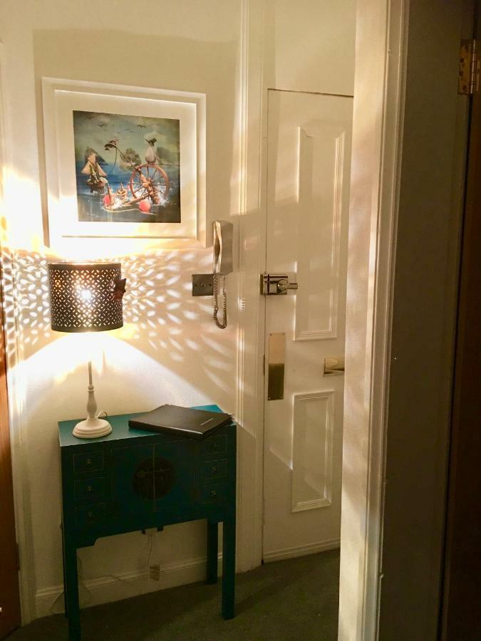 The Jeffrey Street Retreat Apartment เอดินบะระ ภายนอก รูปภาพ